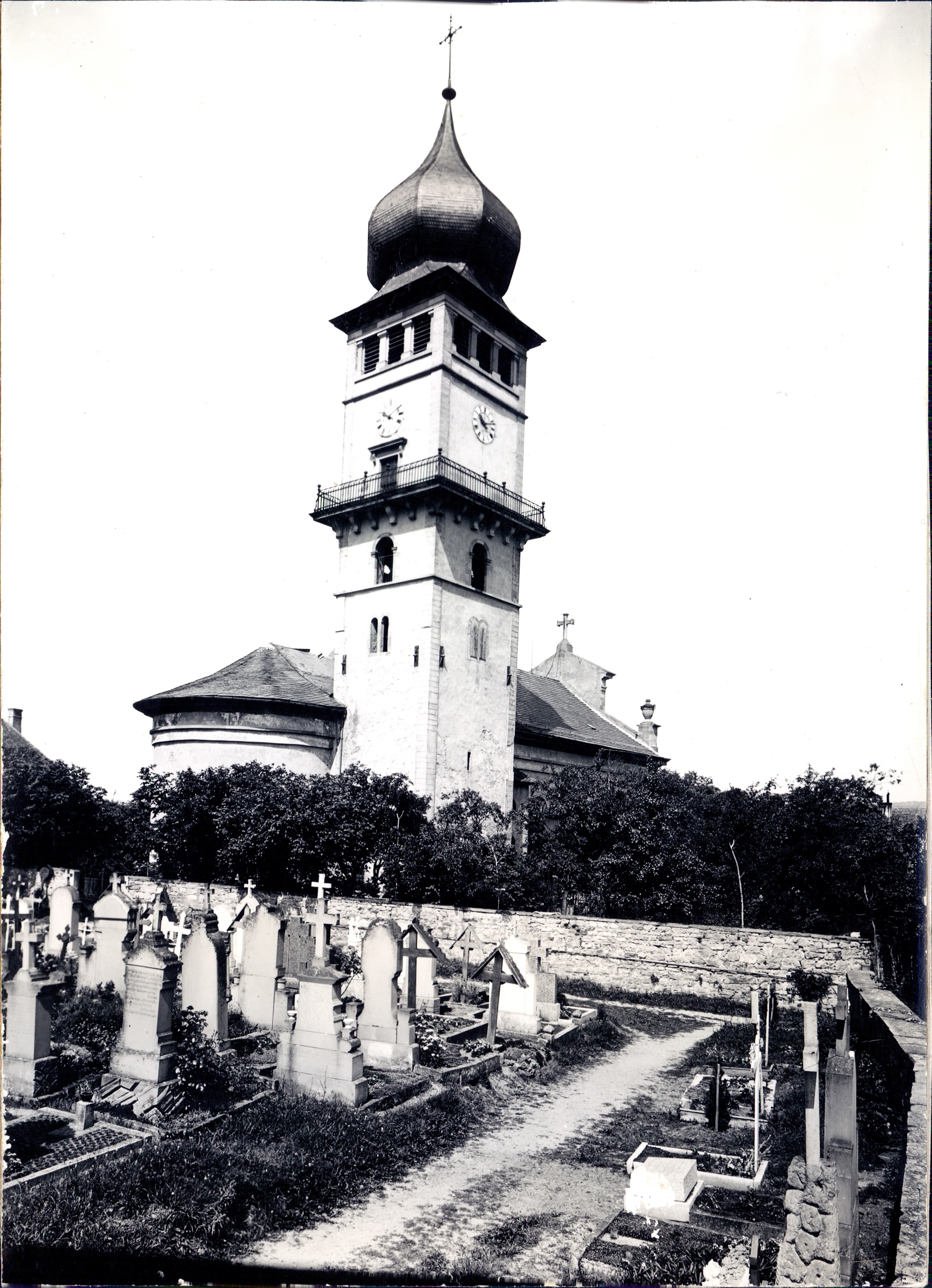 mini Kirche mit Friedhof 1950